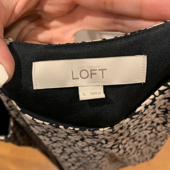 Loft dress - Picture 4 of 4